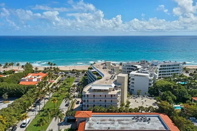 100_royal_palm_way_04