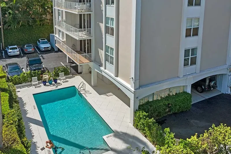 island_house_palm_beach_01