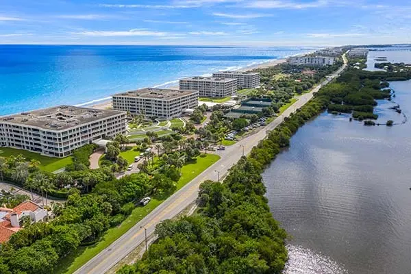 sloans-curve-palm-beach-004