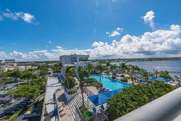 the-edge-west-palm-beach-009